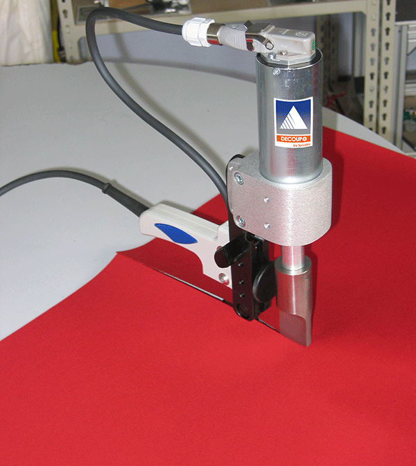 T ultrasonic cutter